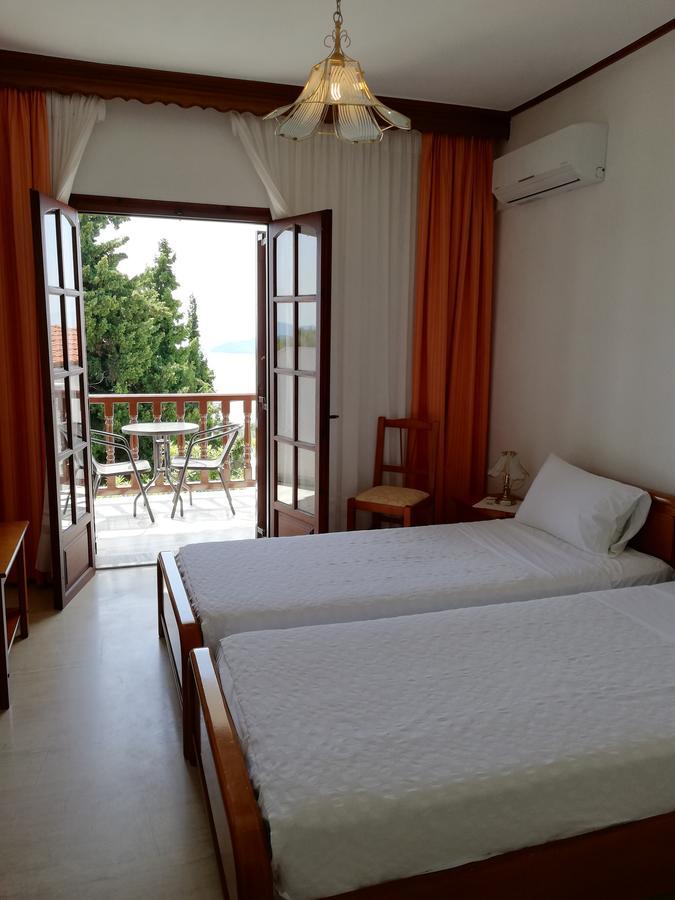 Hotel Paradise Vasilias  Luaran gambar